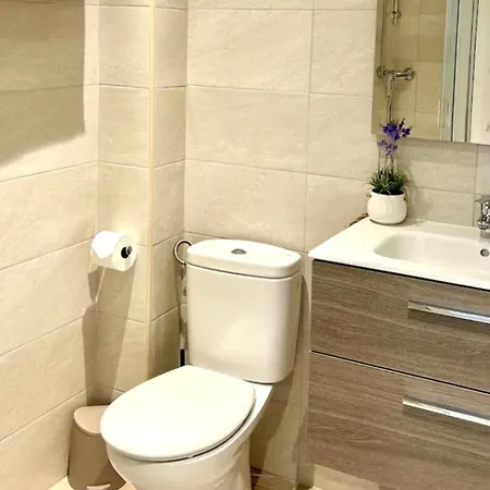 Chic Menorca Near The And Port شقة كالا ان بوسش